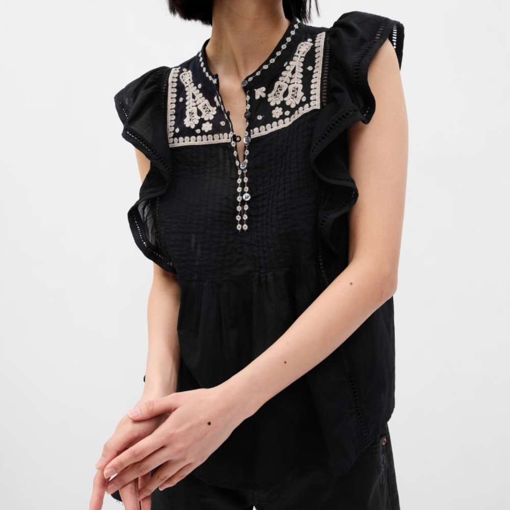 New with tag Gap Embroidered Flutter Sleeve Top, Sz XS